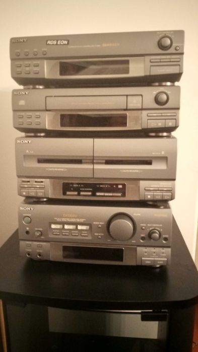 Aparelhagem Som, com móvel, marca Sony RDS EON, Modelo MHC-EX100AV.