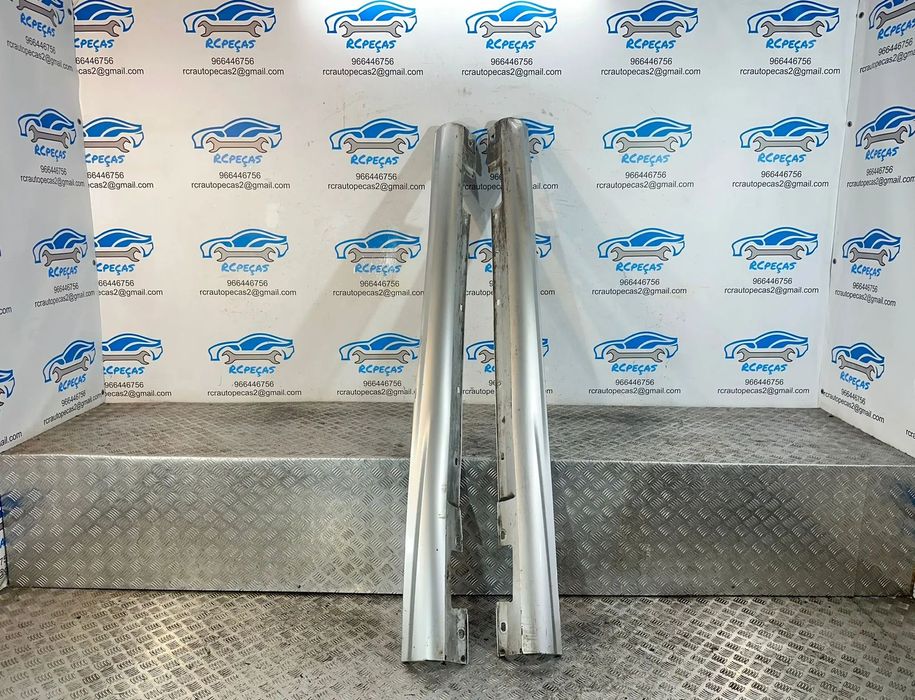 .Embaladeiras Saias Laterais Esquerda Direita AMG Originais Mercedes Benz Classe C W204 2006 - 2014