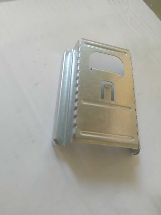 Łącznik wzdłużny Knauf CD60/27            (60 sztuk)