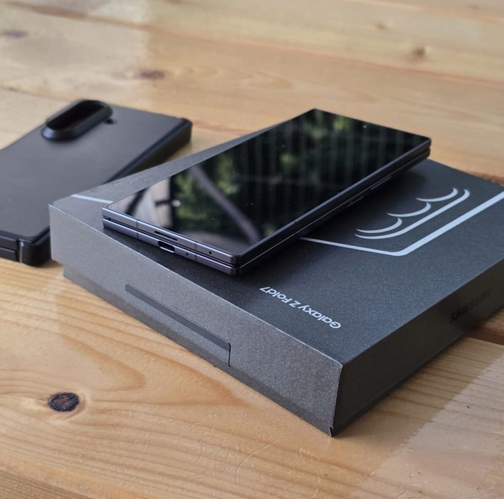 Samsung Galaxy zFold 7. 12/256