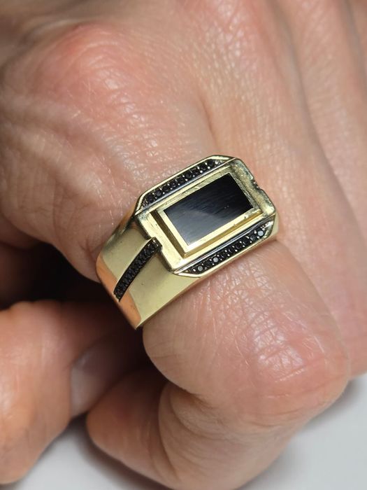 Золото 585. Перстень. Ювелірна прикраса