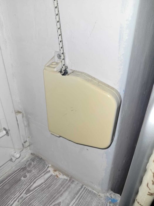 Roleta zewnętrzna aluminiowa/antywłamaniowa 165x140cm