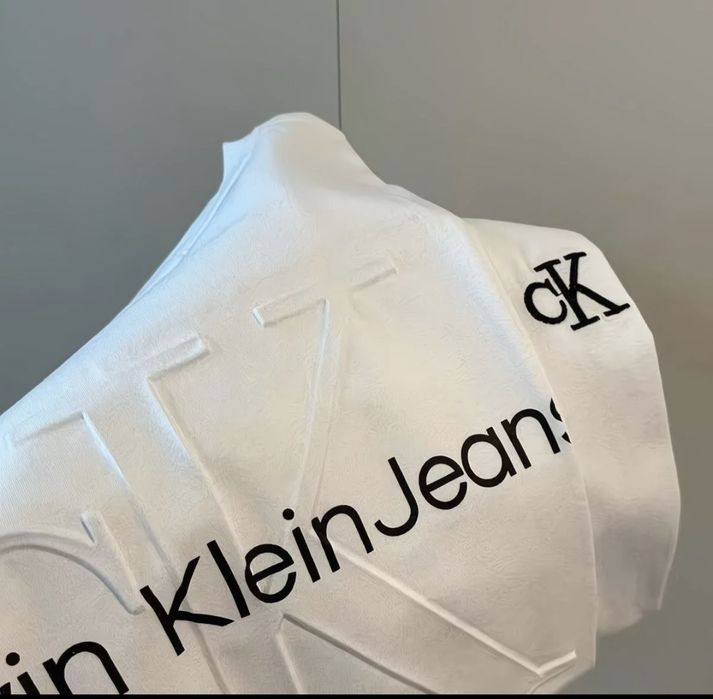 Жіночий лонгослів Calvin Klein