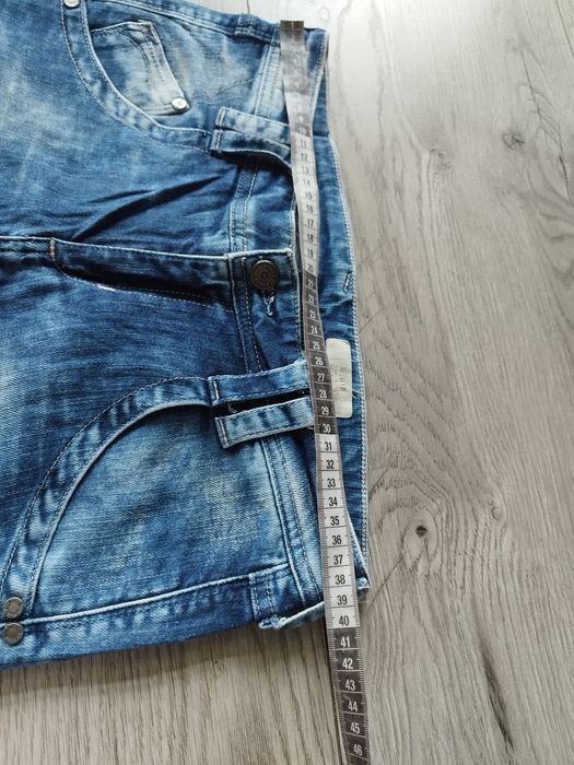 S/M spodnie jeansy rurki męskie wyprzedaż