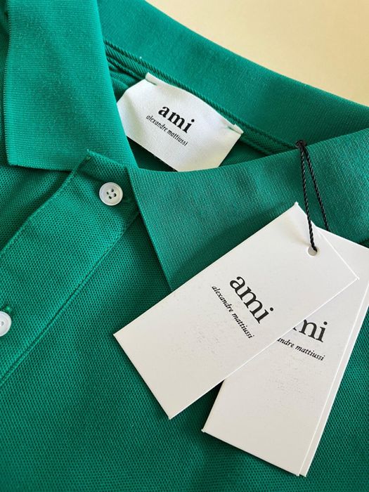 Polo Verde Ami Paris
