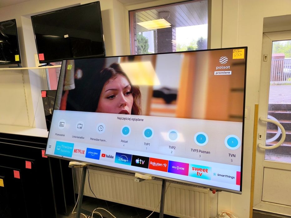 Samsung 82 cale 4K UHD hdr Smart WiFi DVB-T2 HEVC 82NU8002 WADA linie telewizor
