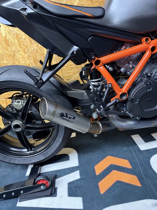 Escape Spark KTM 1290 Super  Duke