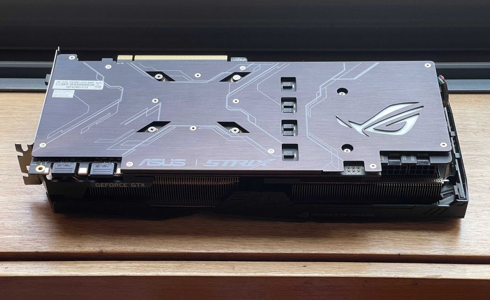 ASUS ROG STRIX 1080 Ti OC edition