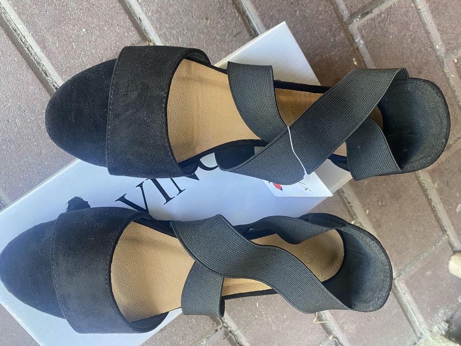 Buty sandałki Vinceza