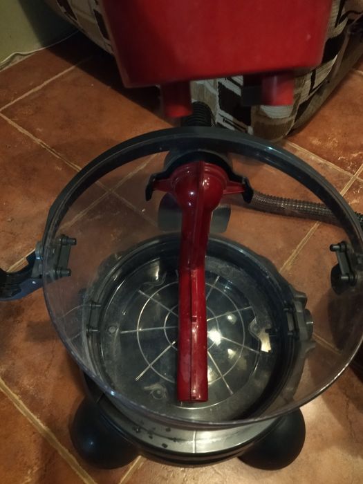 Пилосос миючий  Arnica