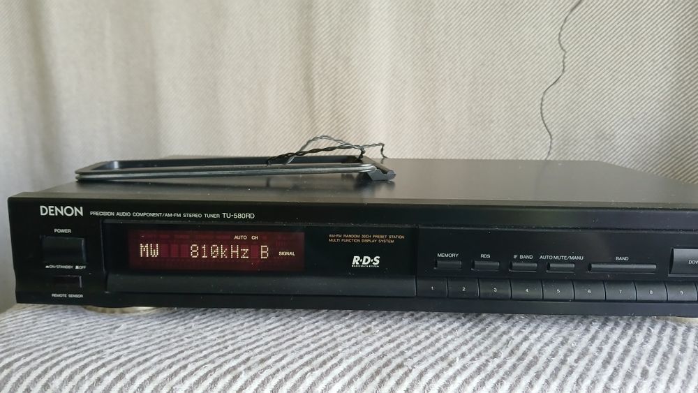 Denon TU 580 R  , стереотюнер .