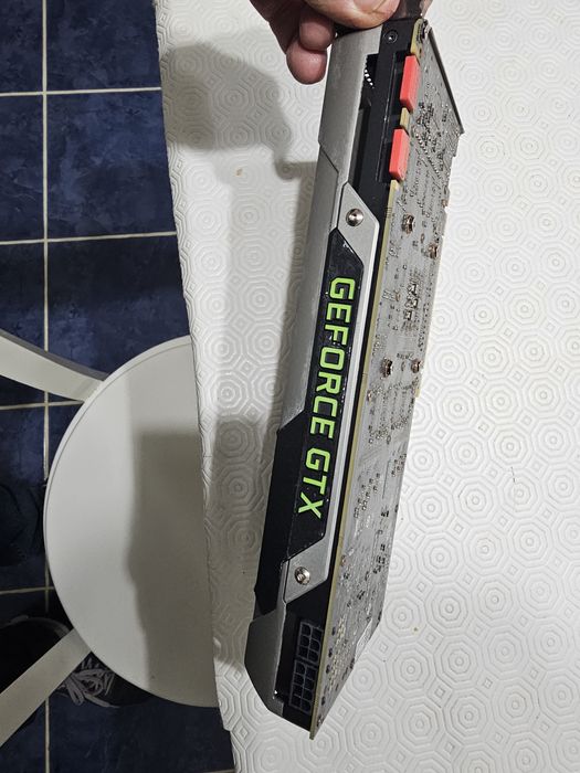 Gtx 780 fouders edition para coleção ou reparação