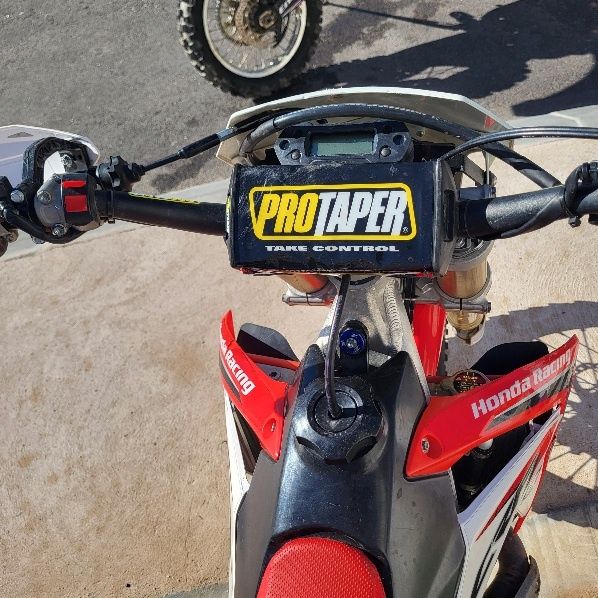 Honda CRF 450 R 2015 matriculada