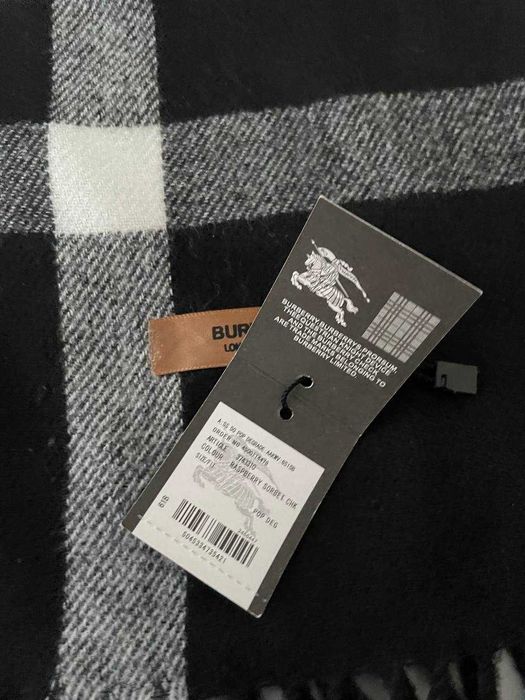 Фірмовий шарф Burberry чорний в клітинку кашеміровий 30/180см