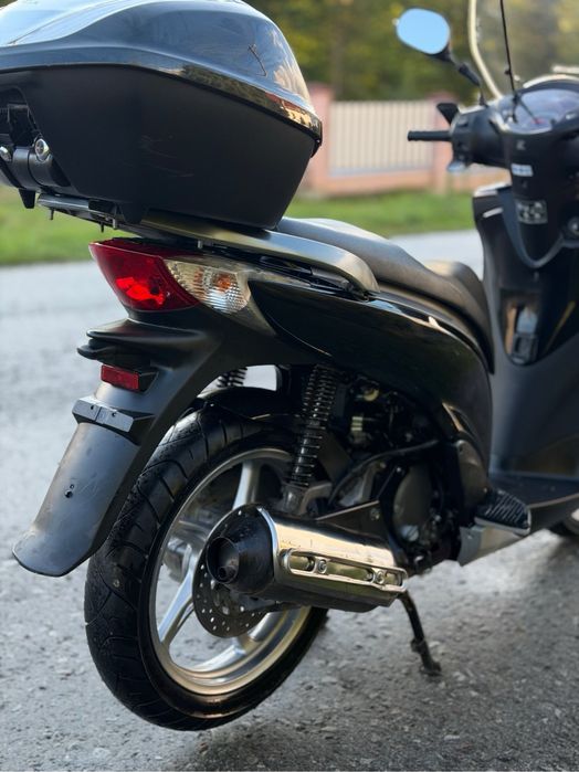 Honda sh 150i 2012