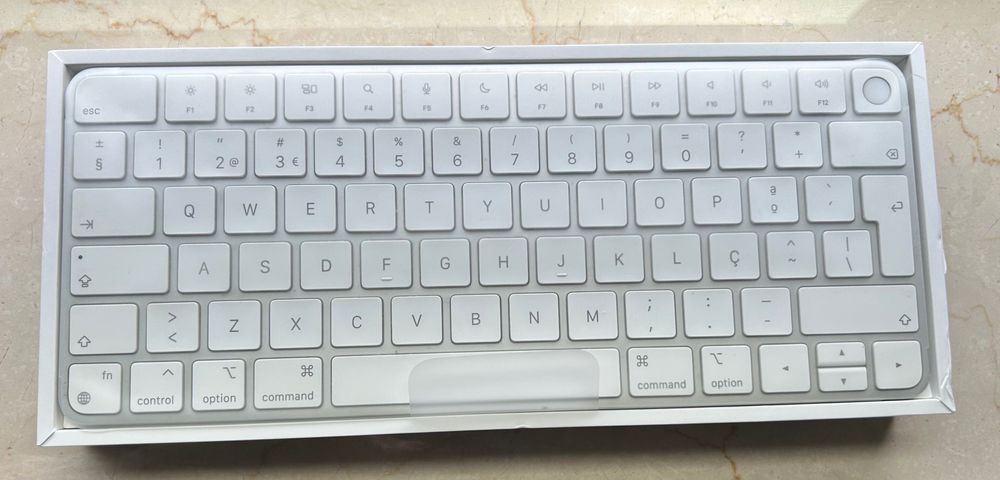 Apple Magic Keyboard com Touch ID (A2449) Português (pt) QWERTY