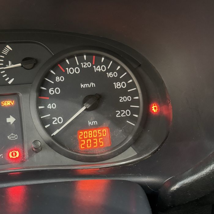 Renault clio 1.5 dci comercial poucos kms