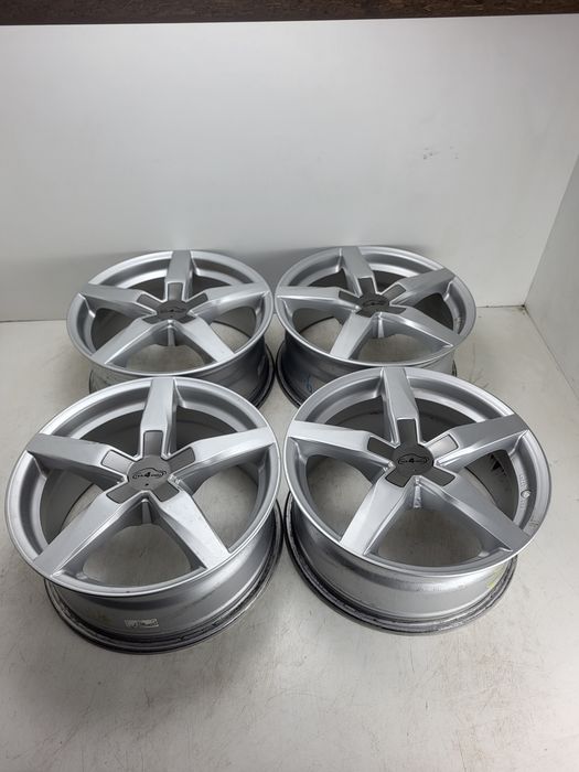 Alufelgi 16" 5x114,3 Suzuki Byd Toyota Kia Hyundai Srebrne 1158