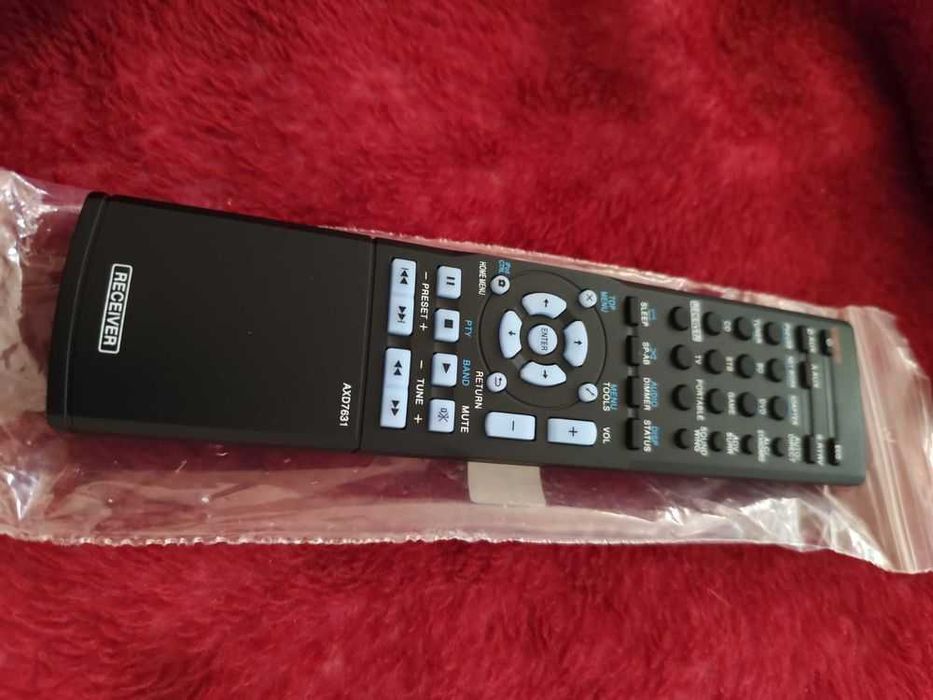 wzmocnjacz 
 PIONEER VSX-S300-K
Amplituner AV