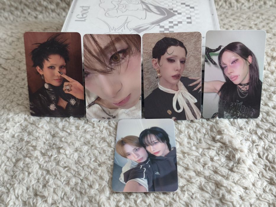 [XLOV] I,God zestaw 4 albumów (tylko 4 photocards) + UNIT POB Rui & Haru
