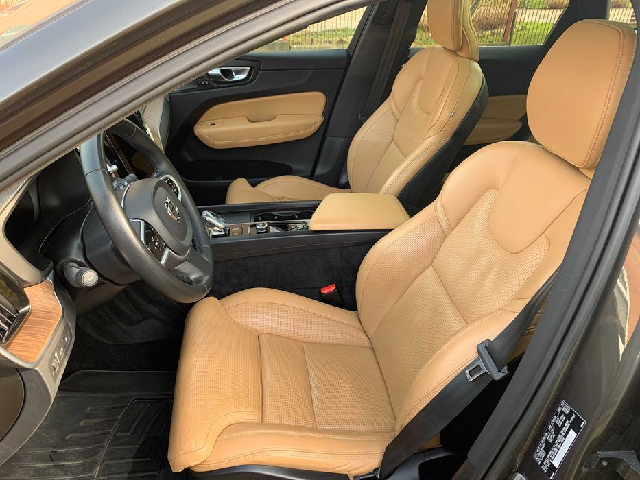 Volvo XC60 2021 Inscription 2.0 T8 PHEV Geartronic (455 к.с.) AWD.