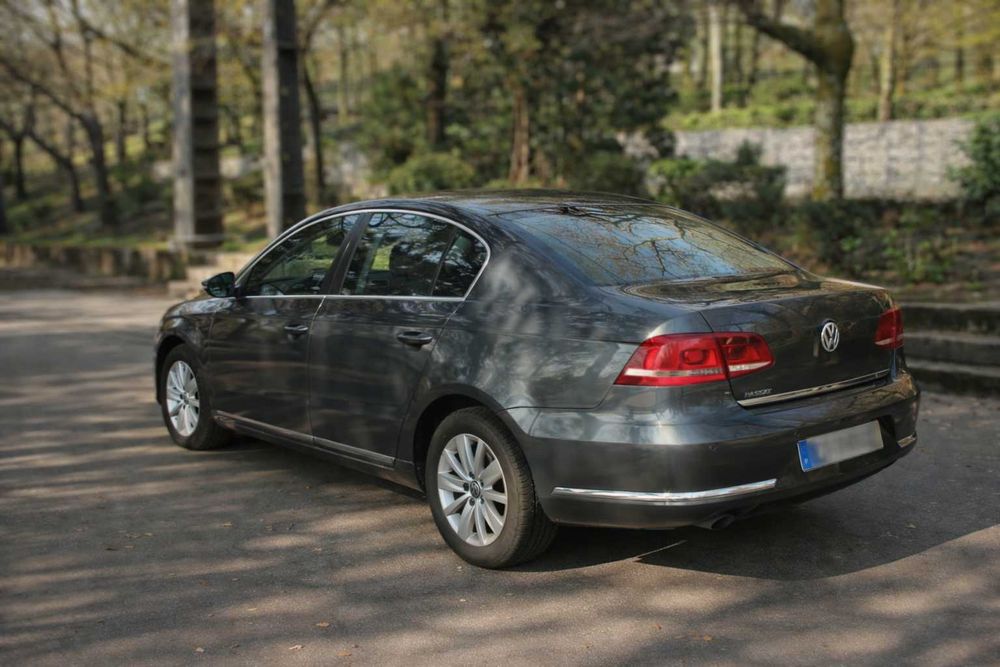 Volkswagen Passat B7 1.6 TDI Bluemotion | 127.000 km | 1 Dono