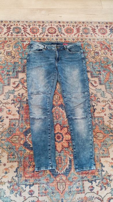 Spodnie dżinsowe dżinsy slim Reserved r. 40