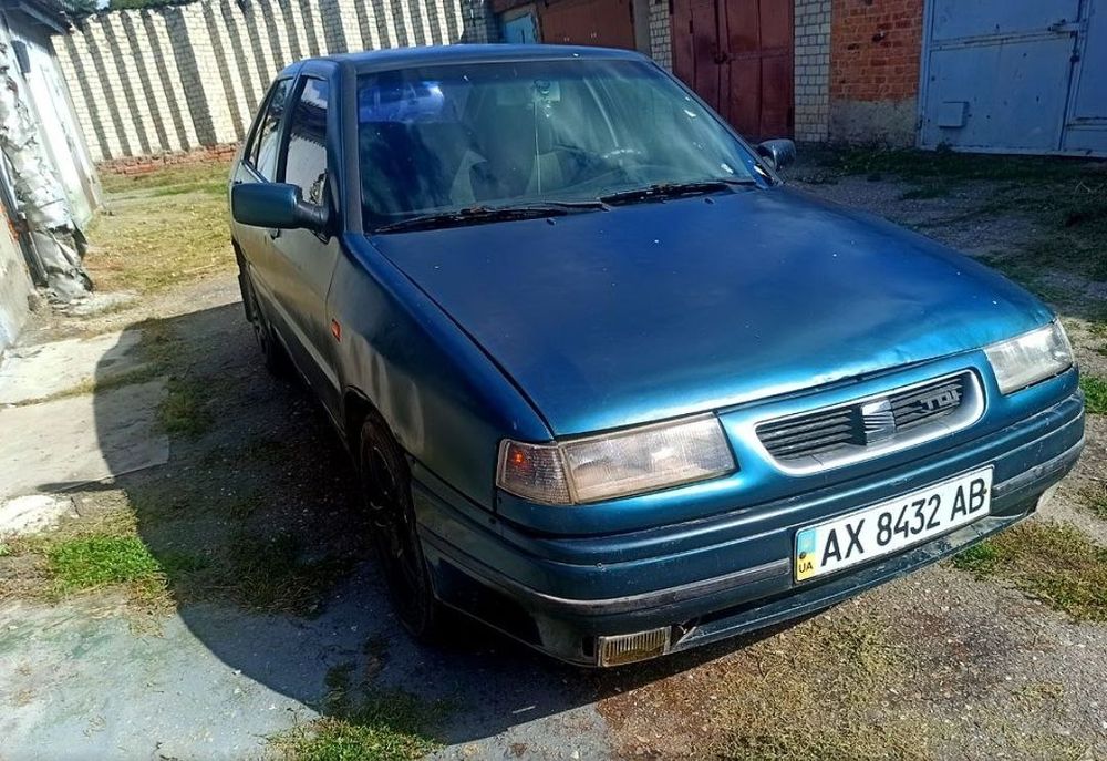 Продам автомобиль Ceat Toledo