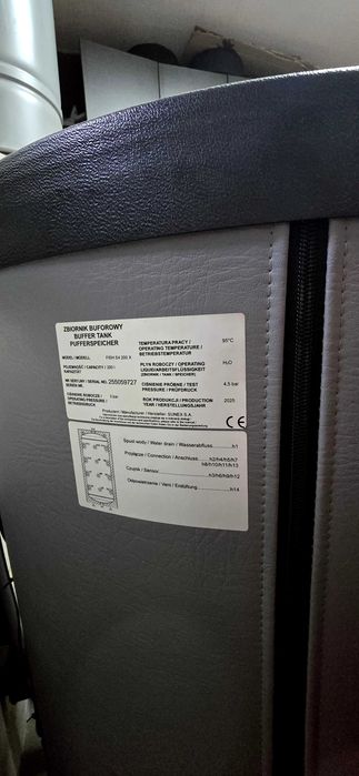 OSTATNIE 2 TYGODNIE 7-letni Piec na pellet, z rocznym buforem