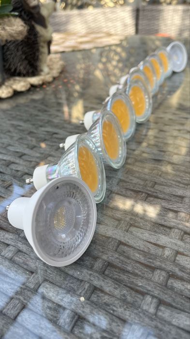 Oświetlenie LED i żarówki