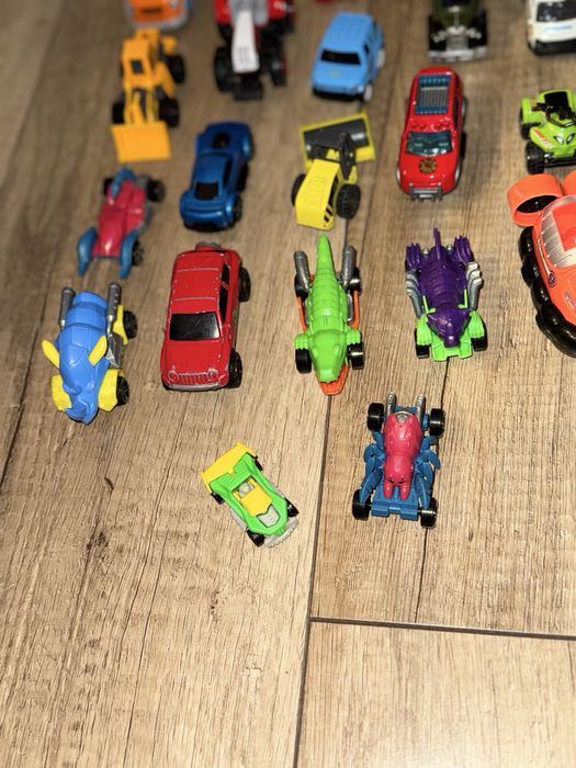 Małe samochody dla dziecka