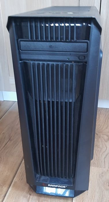 Komputer stacjonarny