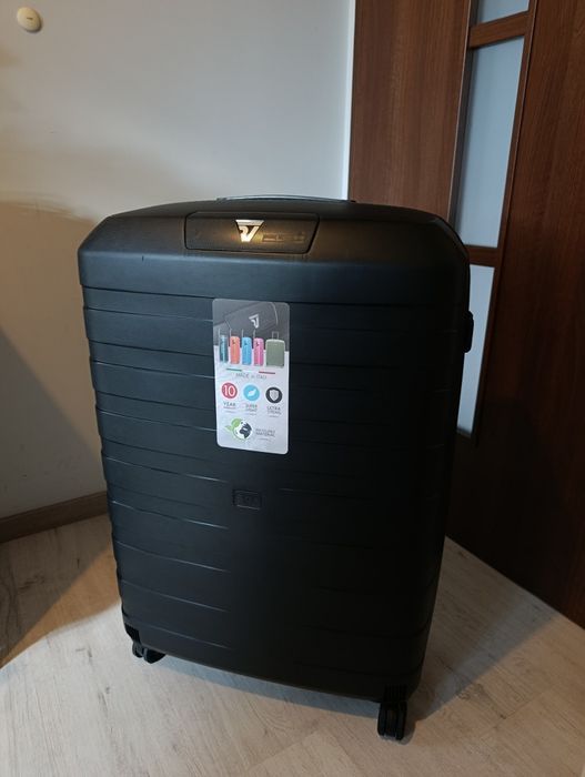 Duża walizka Roncato box 2.0