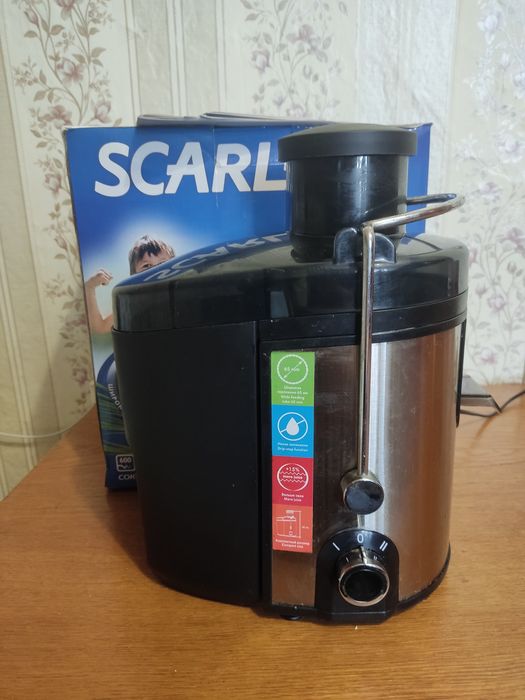 Соковижималка Scarlett SC-1015 б/в