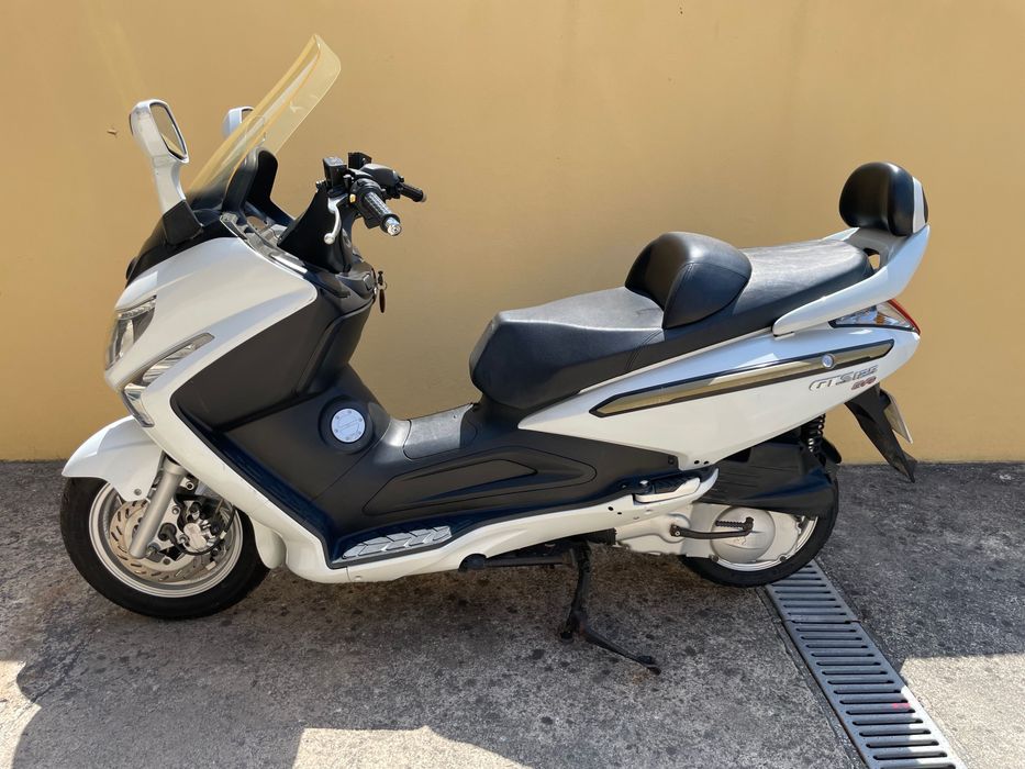SYM GTS 125 EVO ABS | Apenas 24.070 km | Sempre em Garagem | Estado Impecável