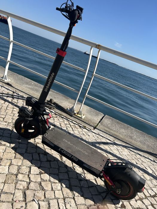 Trotinete Urban Glide  E-CROSS PRO BOOST