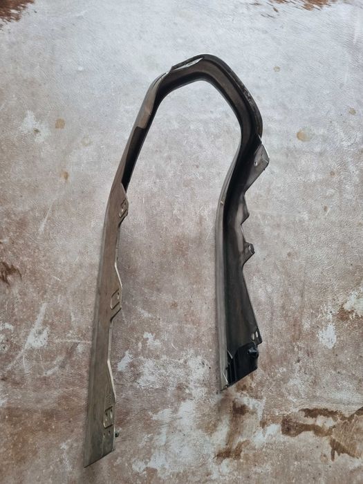 Aro da ótica (condutor) Mitsubishi Pajero Sport ano 2000