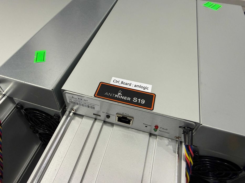 НАЯВНІСТЬ! NEW Asic Antminer S19 82 Th, Amlogic, Гарантія, асік
