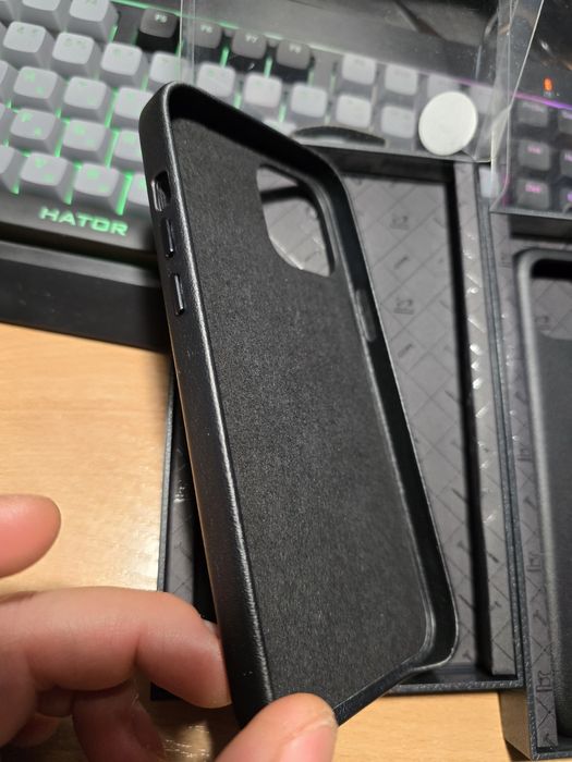 Чохол іСarer  шкіряний Iphone 11 pro max  іСarer кожа