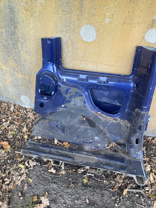 Четверть заднє крило фіат добло