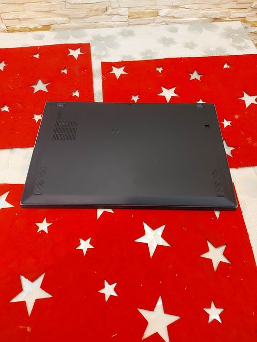 Ноутбук Lenovo X1 Carbon gen 7, i7-8565U, RAM 16GB, SSD 240Gb, Fhd ips