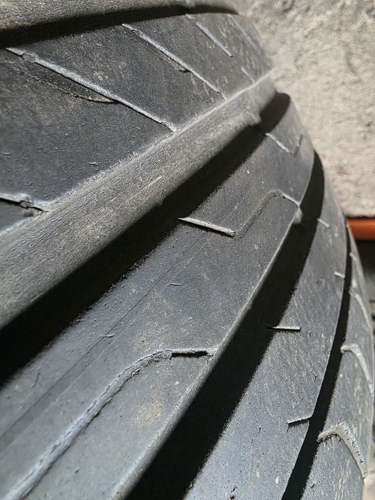 Opony Letnie 2szt-R18 245/40-Nexen-22rok-7mm