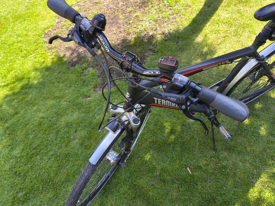Rower trekkingowy teamraider aluminiowy