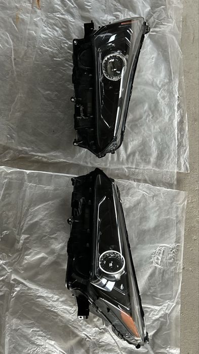 Lexus NX 2017-2021 фари(фари) передні