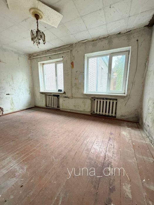 2 кімнатна квартира до ремонту|розтермінування|центр|м.Дубно