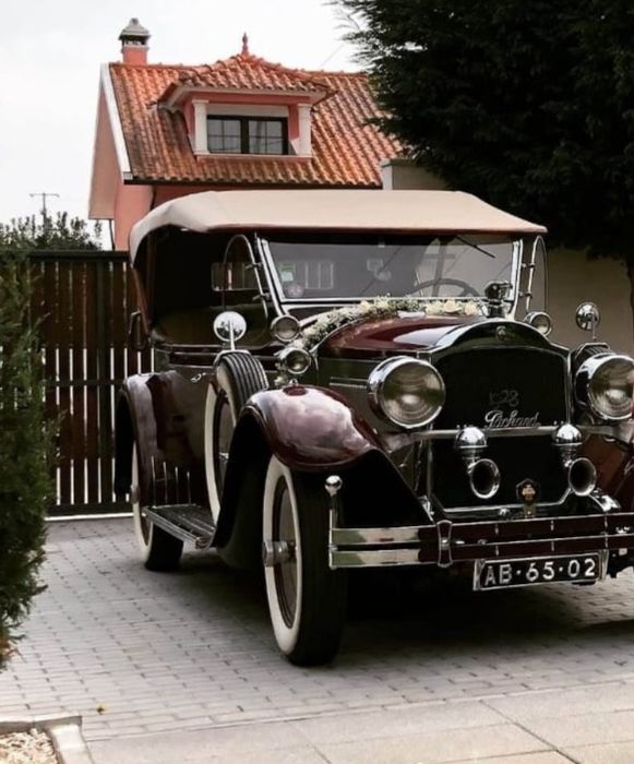 D'Classic - Aluguer de Carros Clássicos