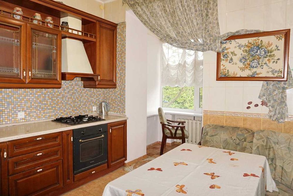 Здаю 3к квартиру на Соборній. ц1