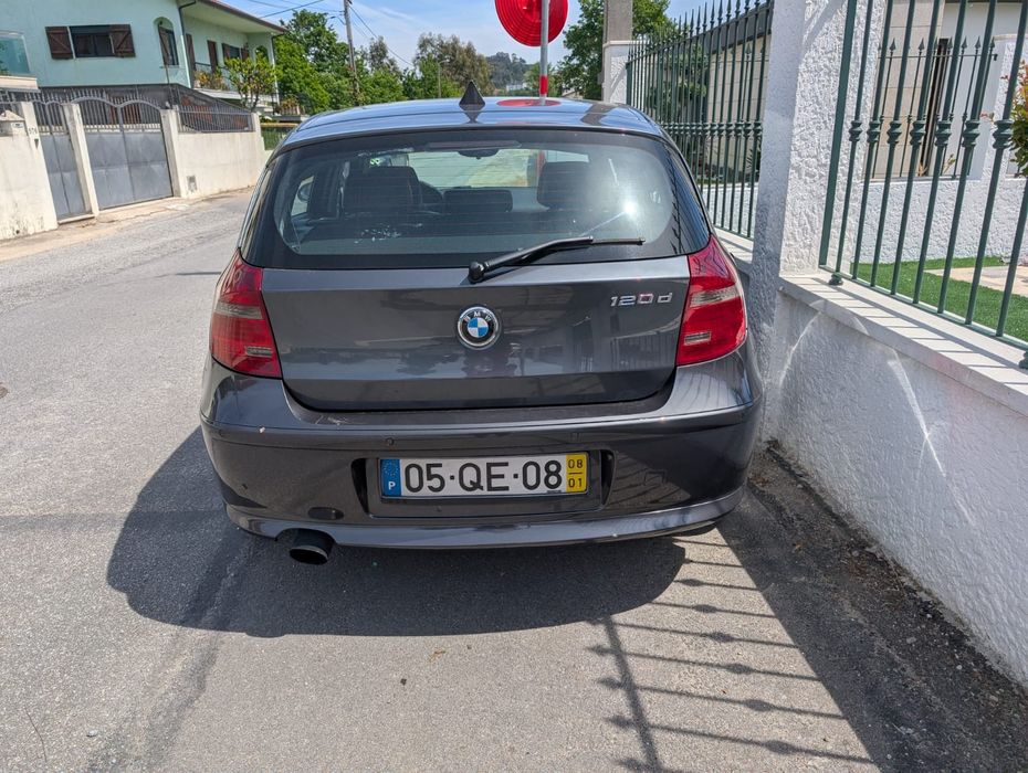 BMW 120 D impecável
