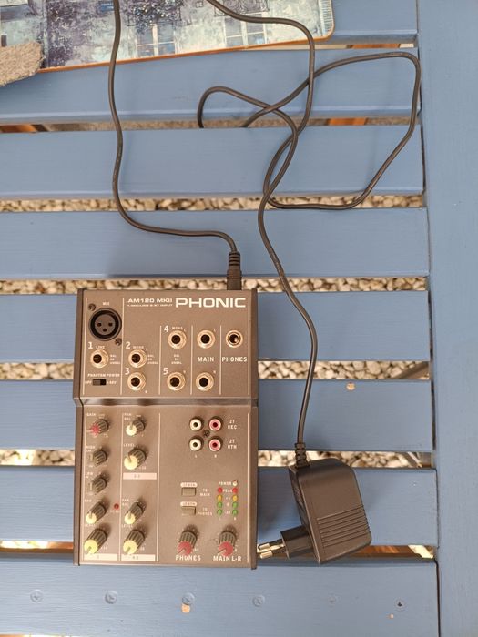 Mixer AM 120 MKII Phonic firmy Thomann