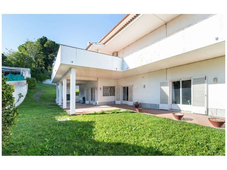CAXIAS - Alto do Lagoal - Moradia com Vista Mar
